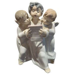 Lladro #4542 'Angels Group' 3 Choir Boys Singing 7" Figurine Religious Children